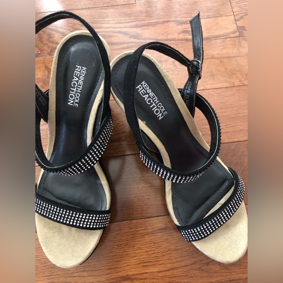 BNWOT Kenneth Cole black wedges - Size 7.5 - Picture 5 of 5